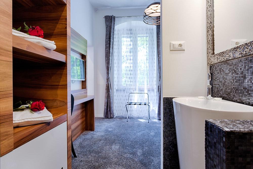 Starlight Luxury Rooms سبليت المظهر الخارجي الصورة