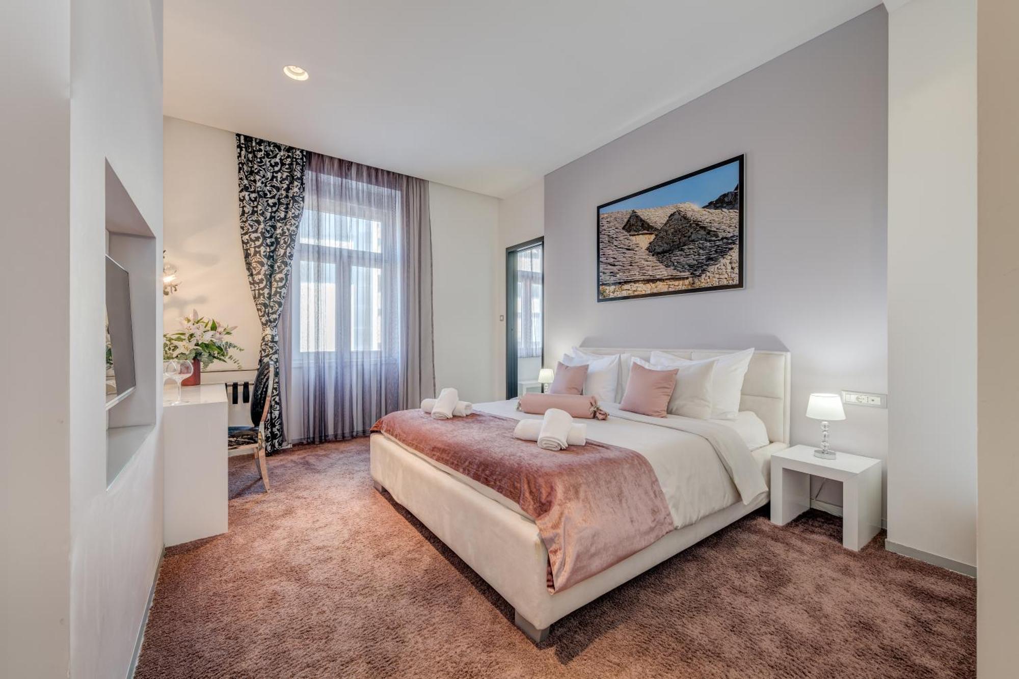 Starlight Luxury Rooms سبليت المظهر الخارجي الصورة