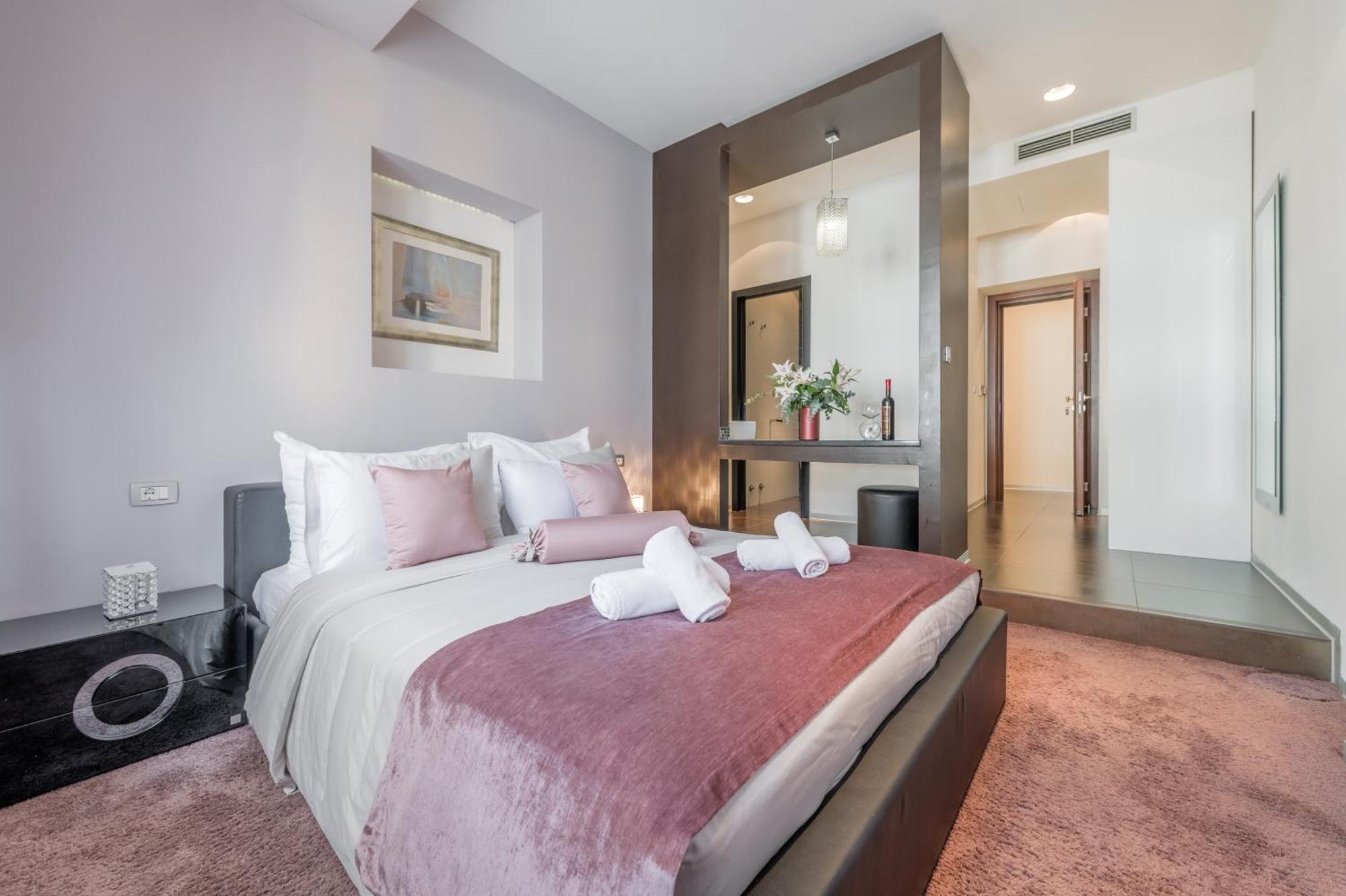 Starlight Luxury Rooms سبليت المظهر الخارجي الصورة