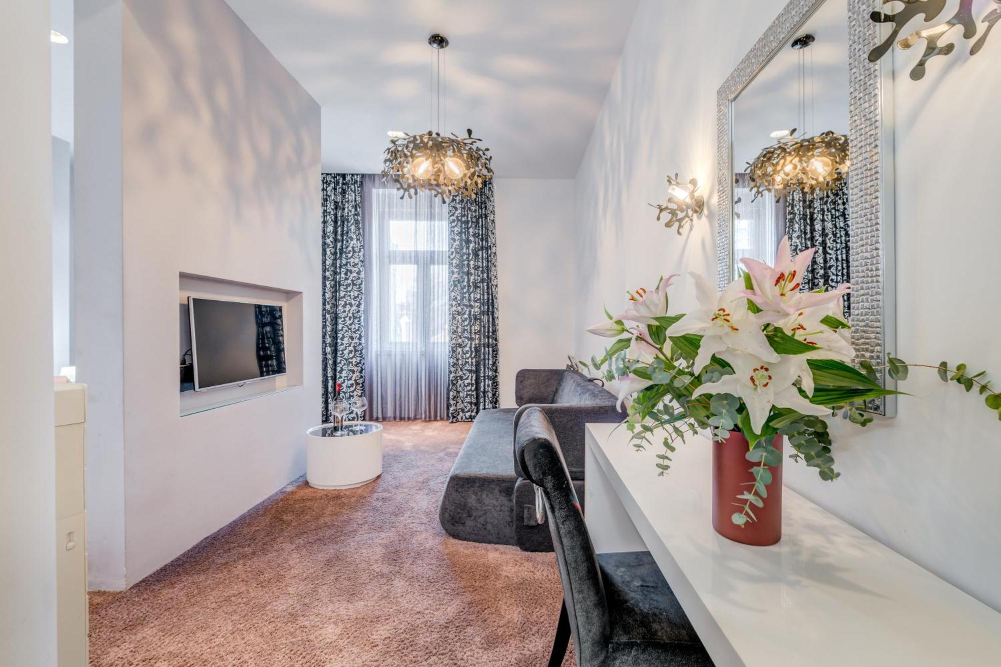 Starlight Luxury Rooms سبليت المظهر الخارجي الصورة