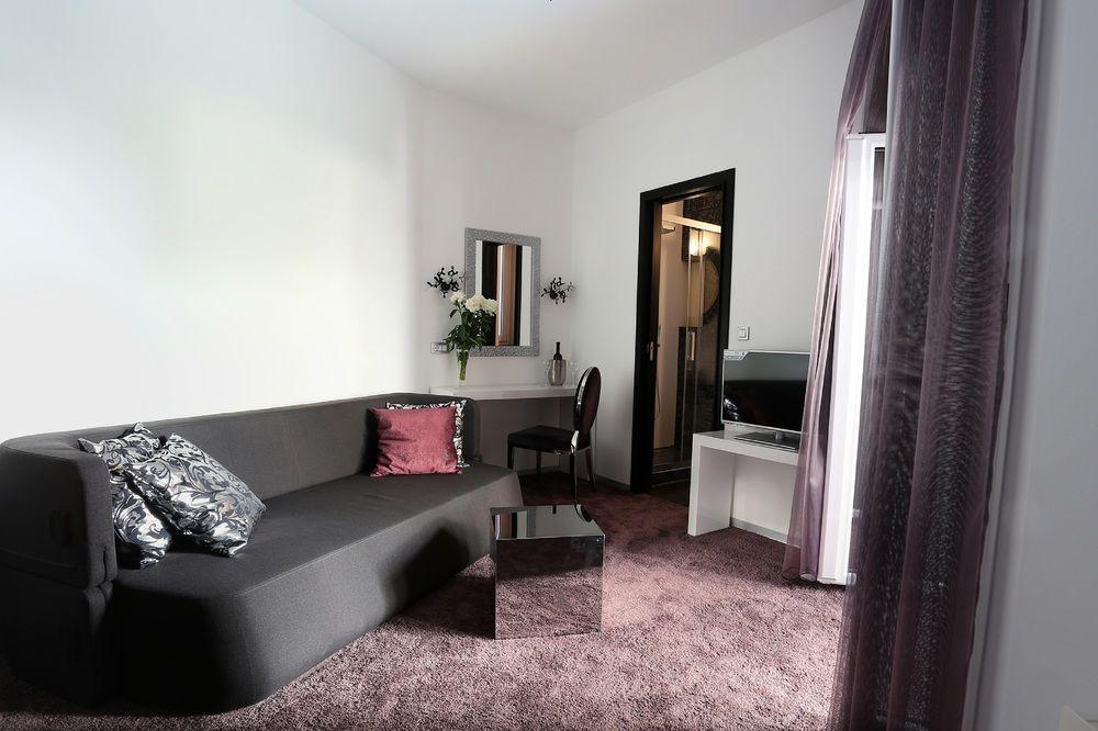 Starlight Luxury Rooms سبليت المظهر الخارجي الصورة